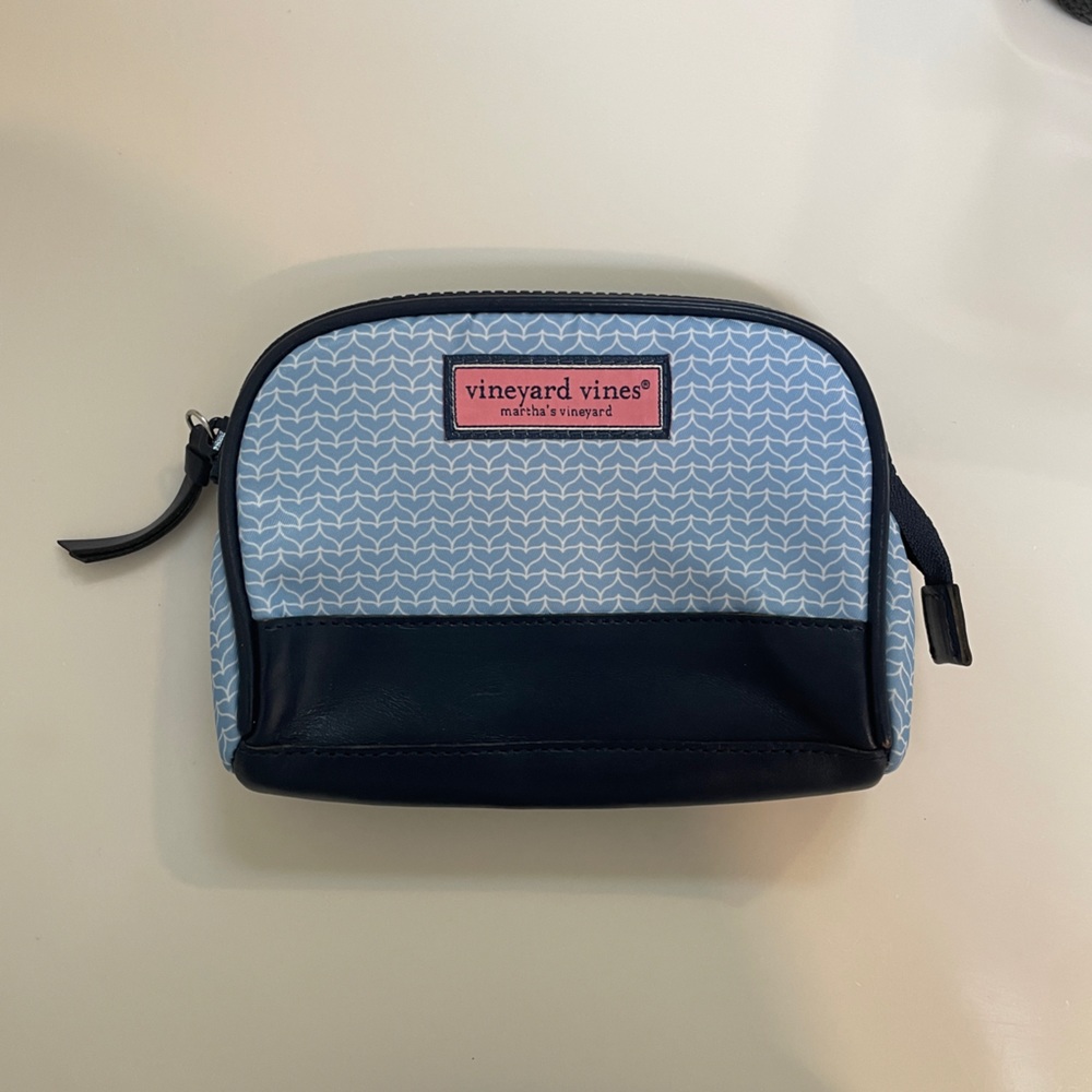 VINYARD VINES Cosmetics Bag